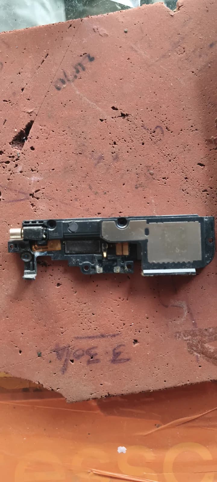 Redmi Note 6 pro Mobile Loud Speaker spare part (used)